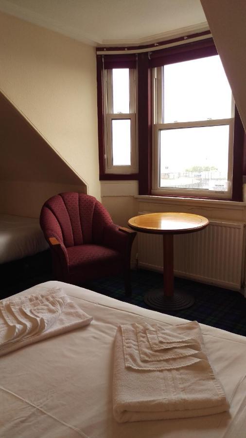 The Anchorage Hotel トルーン エクステリア 写真